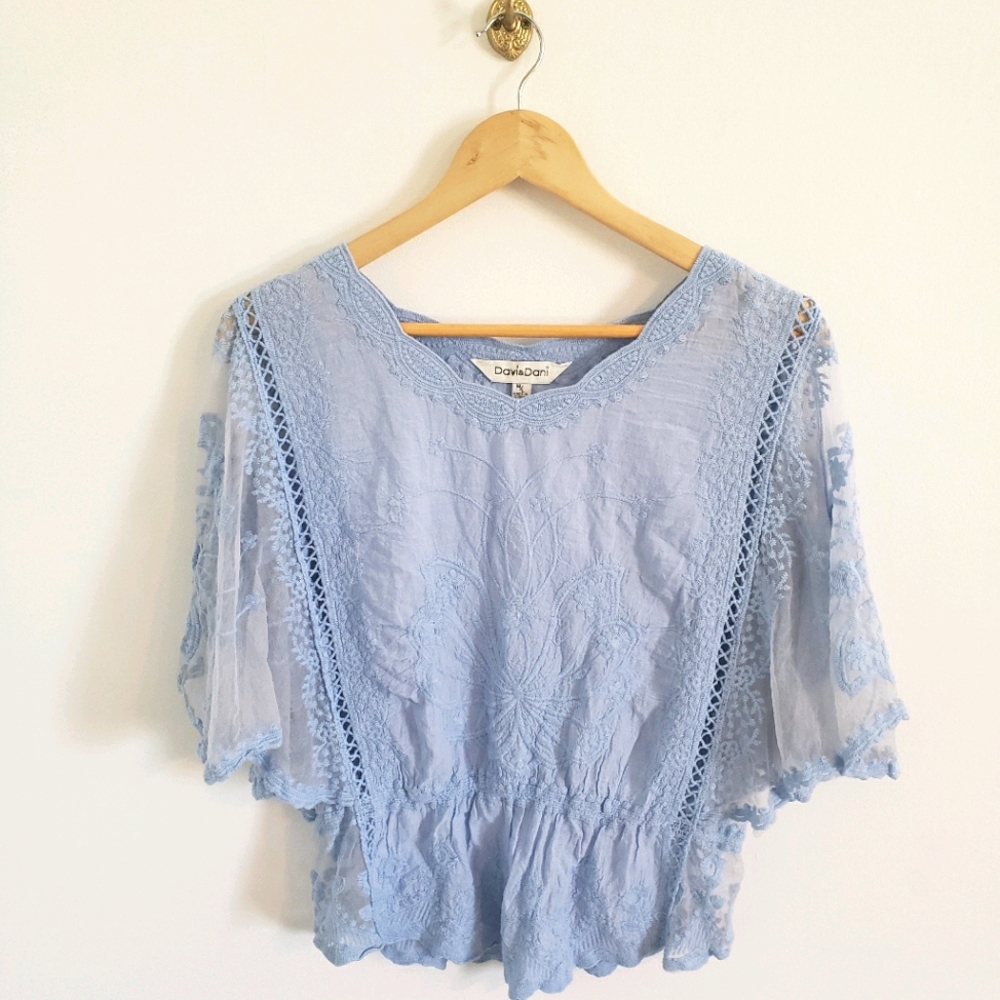 Davi & Dani Periwinkle Boho Top Size M/L